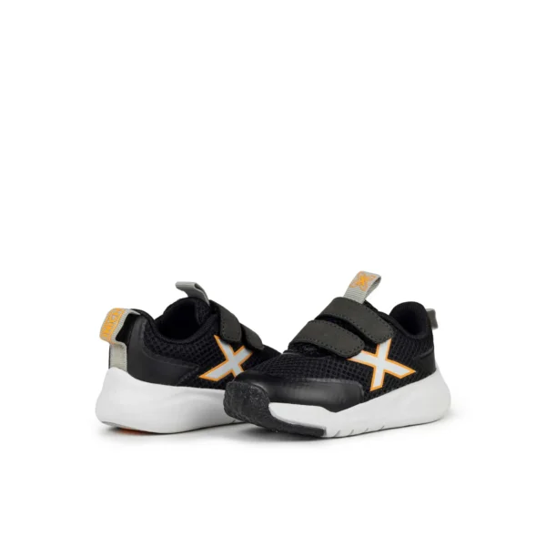 MUNICH BABY CLOE 8188019.Las zapatillas que acompañan a los pequeños exploradores - Imagen 3